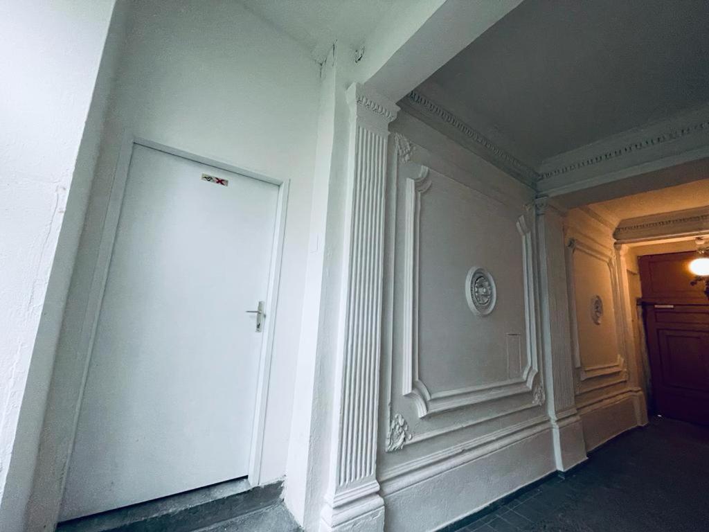 Jupiter Apartment Wenen Buitenkant foto
